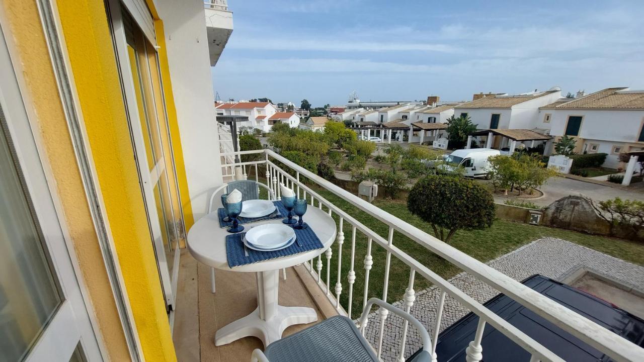 3 Bedroom In Oura With Amazing Pool At Walking Distance To Beach, Strip And Old Town, Wifi And Ac, Private Apartment