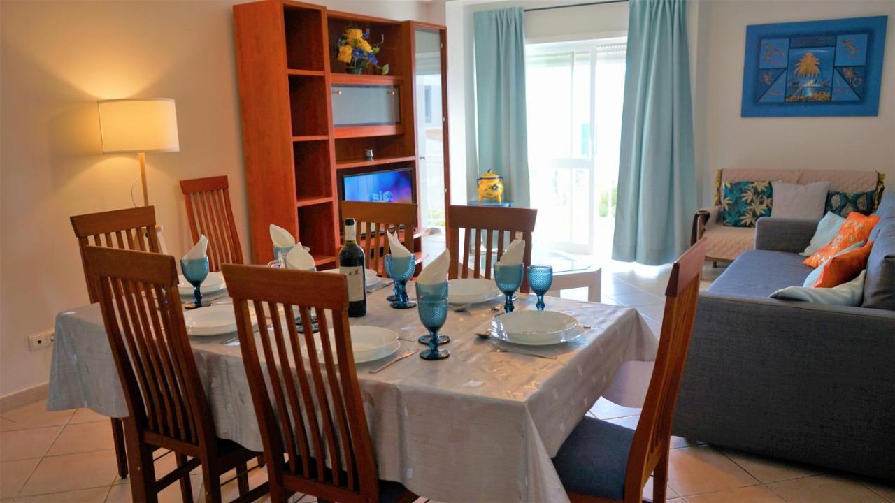 3 Bedroom In Oura With Amazing Pool At Walking Distance To Beach, Strip And Old Town, Wifi And Ac, Private Apartment *