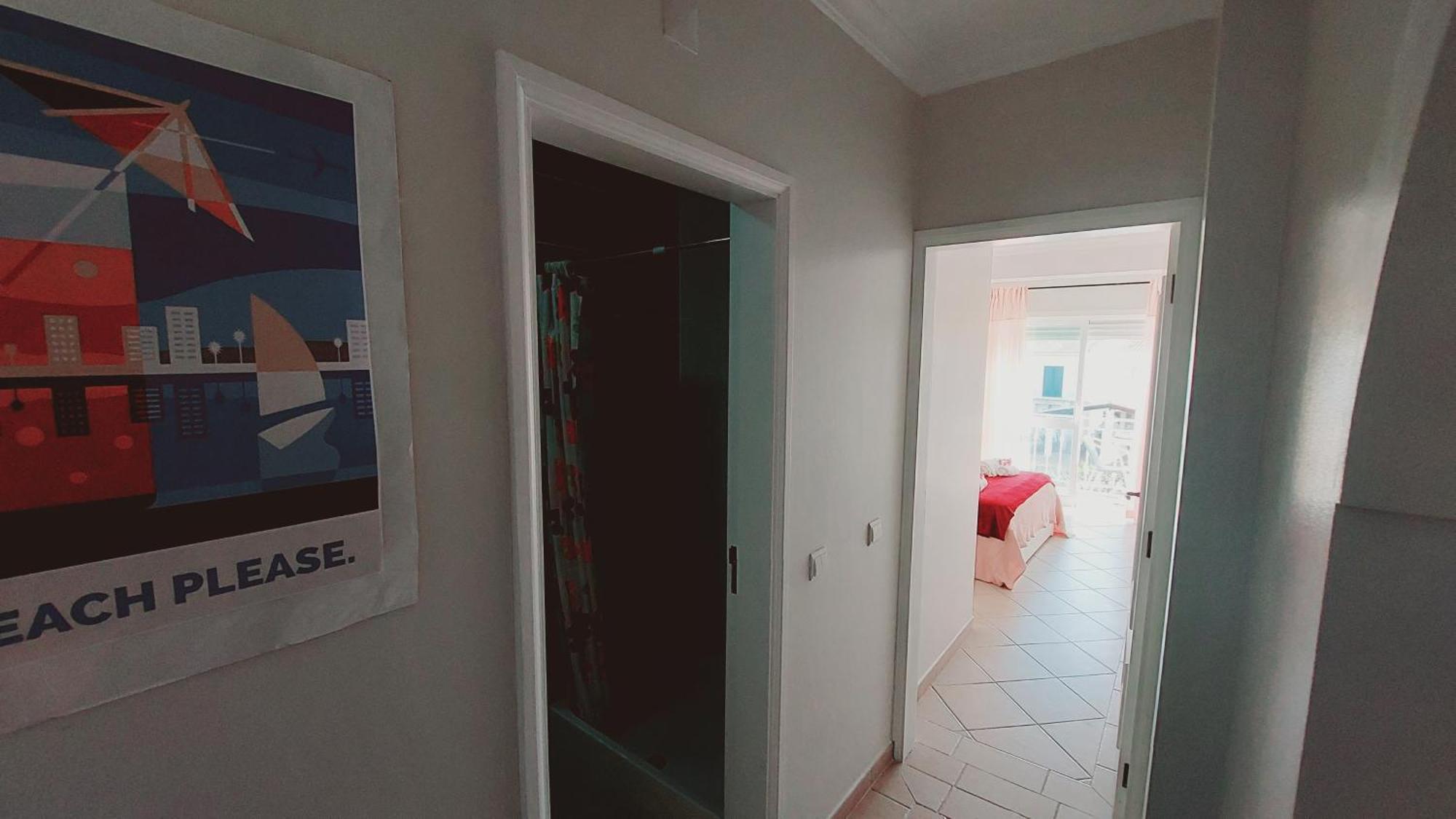 Apartment 3 Bedroom In Oura With Amazing Pool At Walking Distance To Beach, Strip And Old Town, Wifi And Ac, Private *